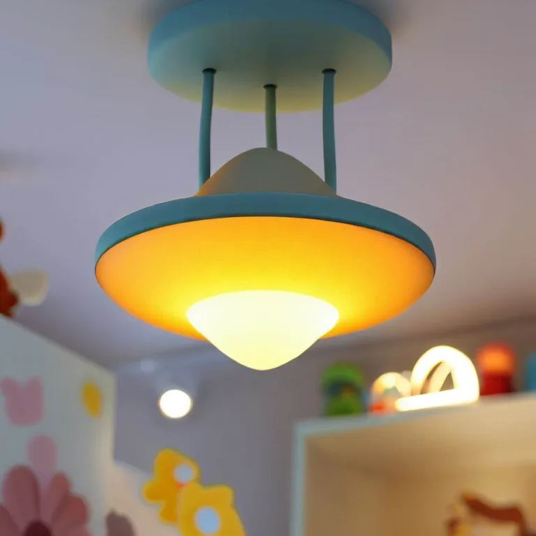 Lampa sufitowa do pokoju dziecka